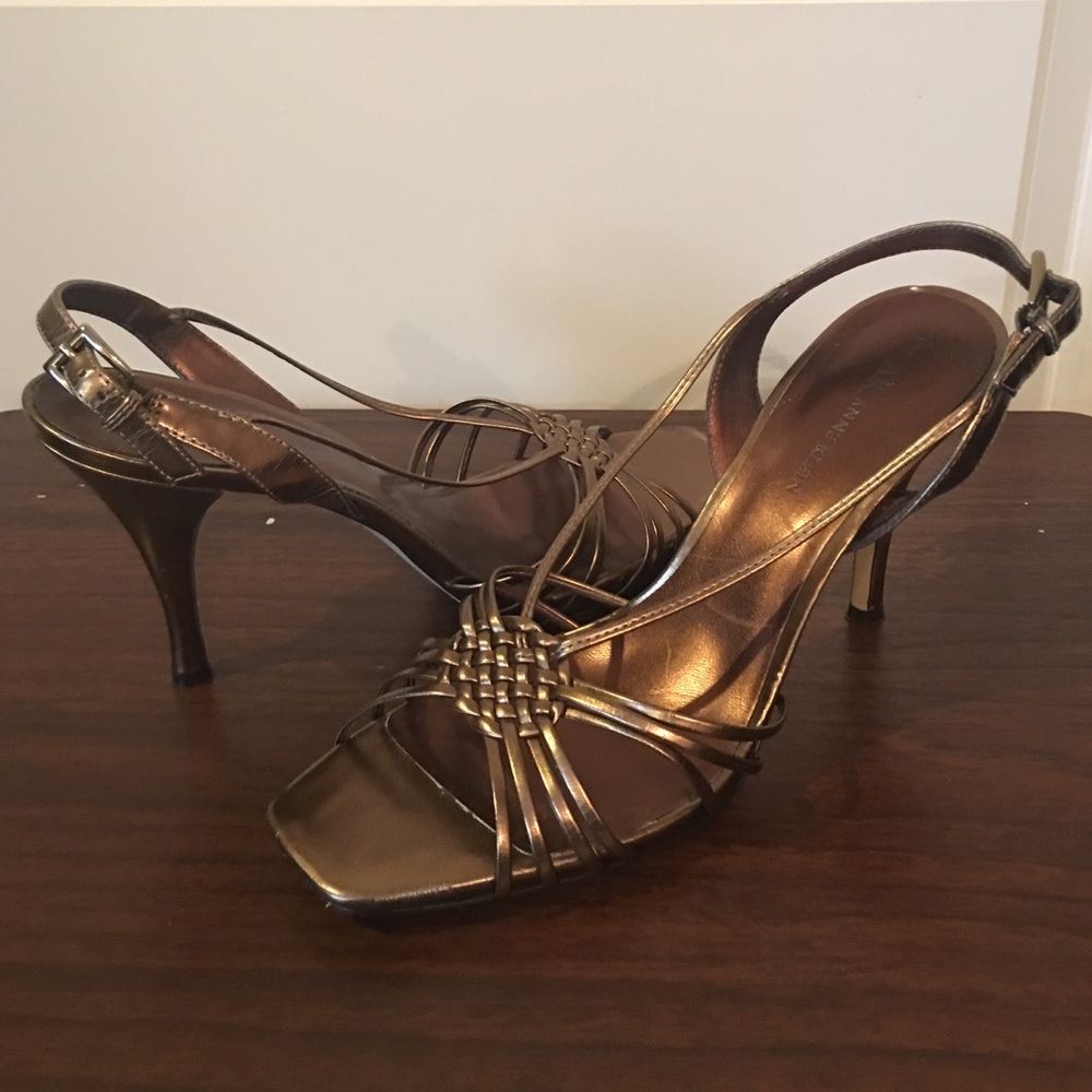 ➡️Final Markdown➡️ Anne Klein sling back